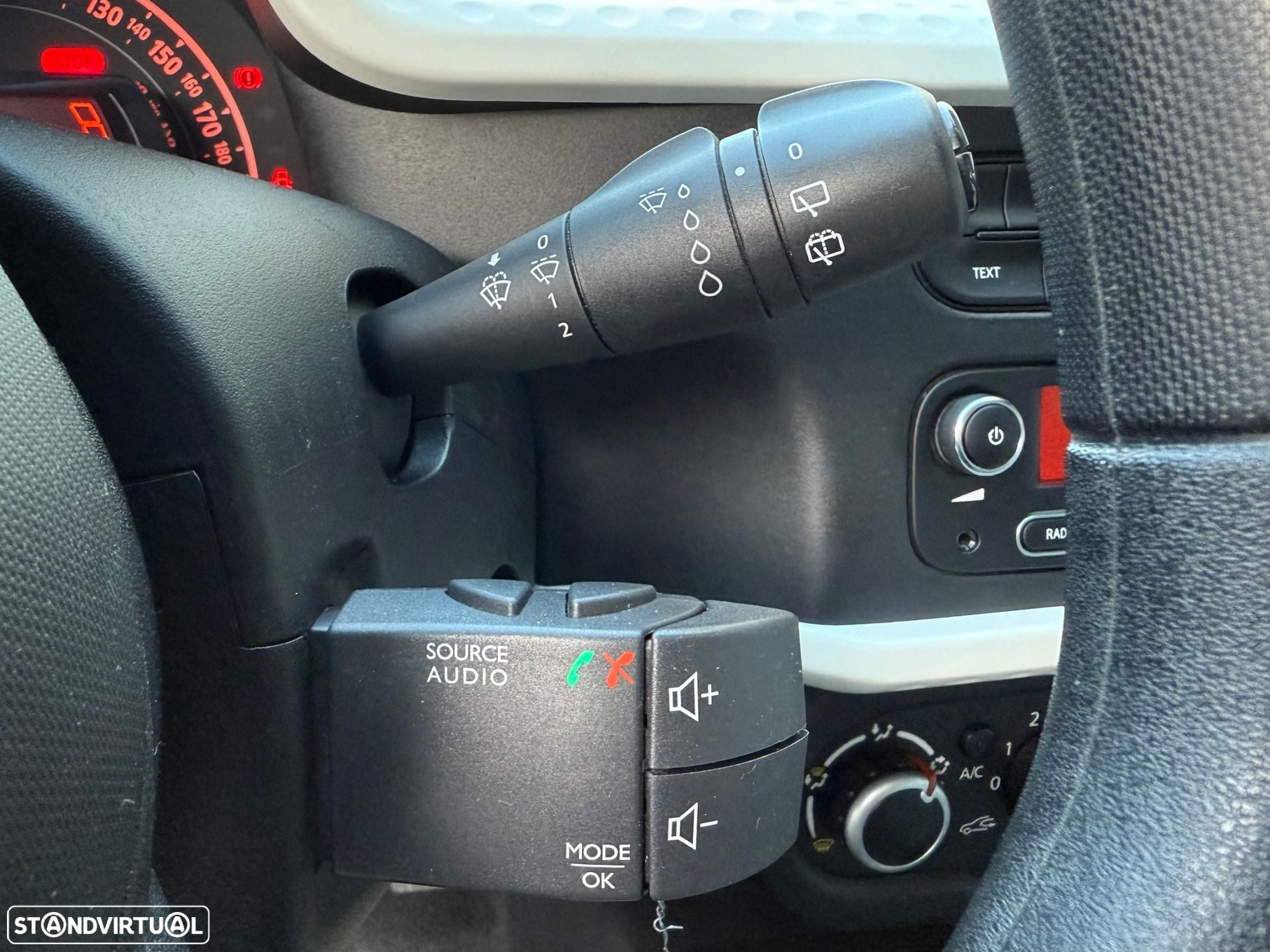 Renault Twingo ENERGY TCe 90 Dynamique - 13