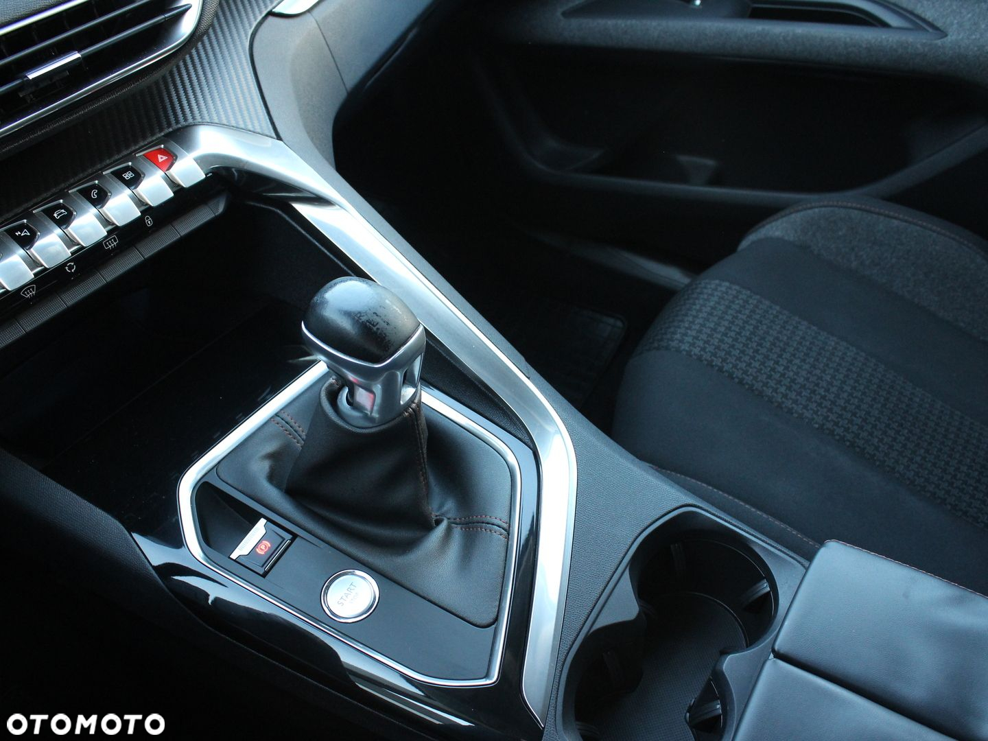 Peugeot 3008 - 9
