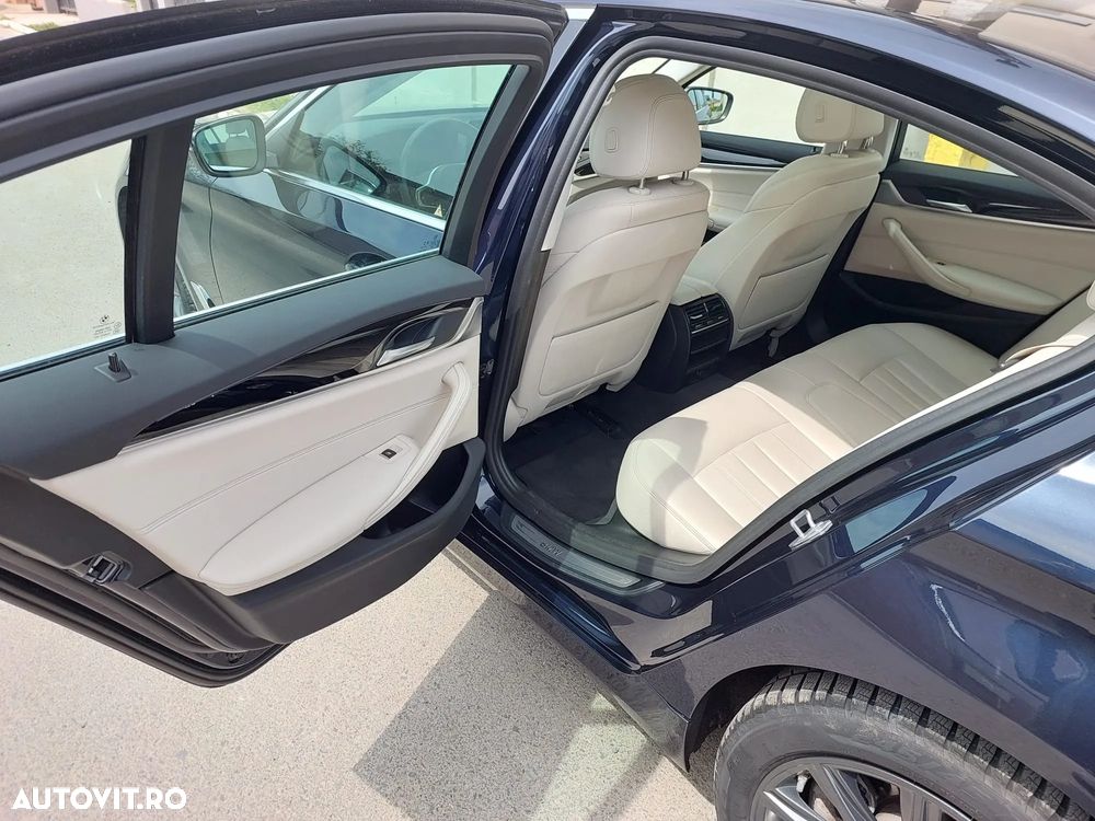 BMW Seria 5 518d AT - 18