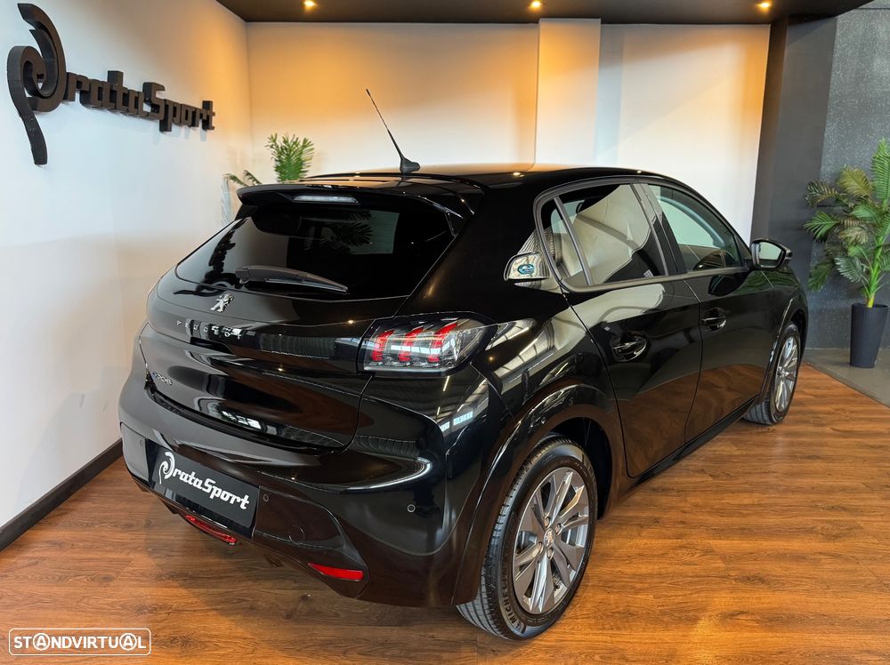 Peugeot e-208 50 kWh Allure - 45