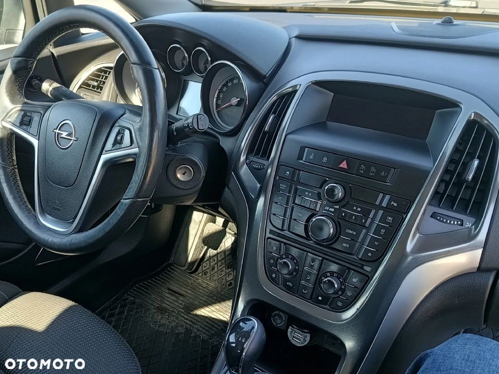 Opel Astra 1.4 T Cosmo - 8