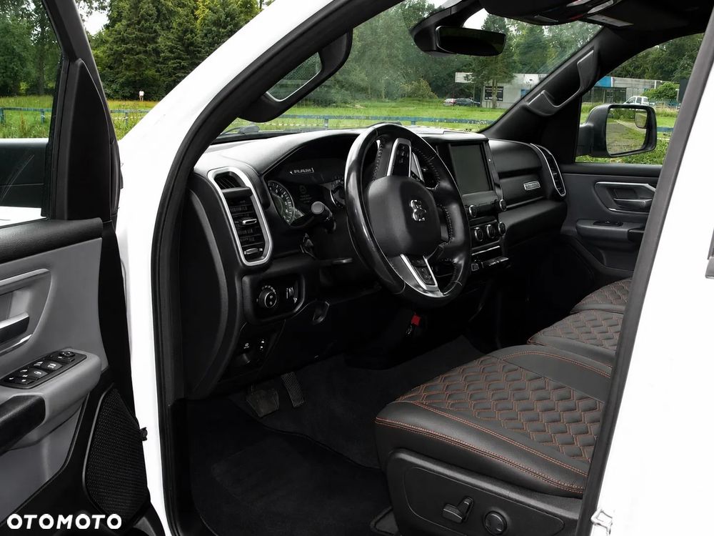 Dodge RAM - 5