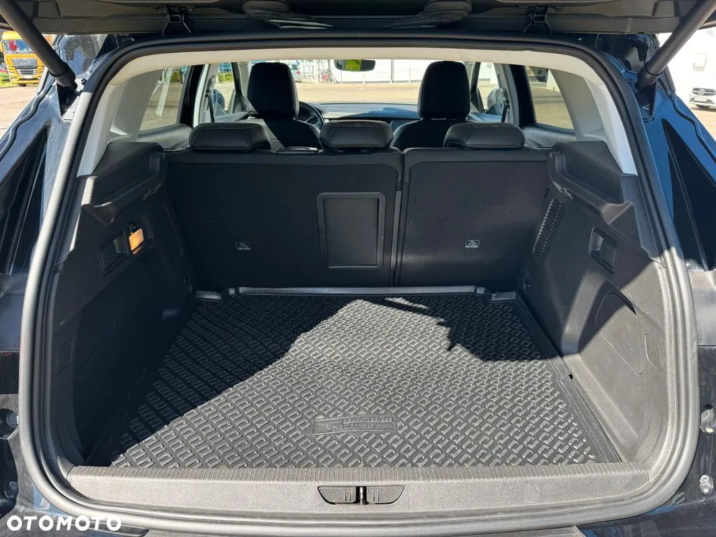 Opel Grandland X 1.6 T Elite S&S - 10