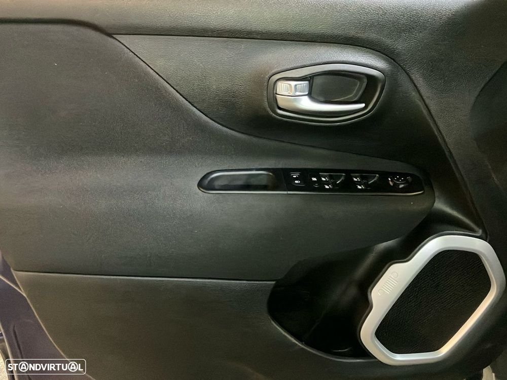 Jeep Renegade 1.0 T Longitude - 19