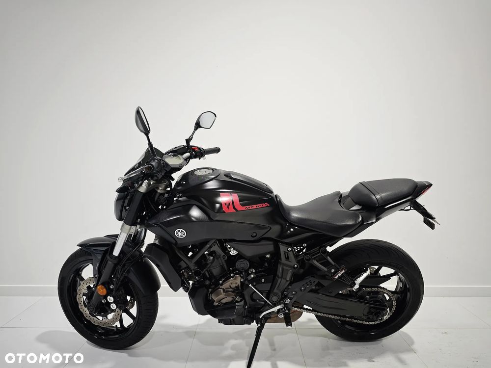 Yamaha MT - 4
