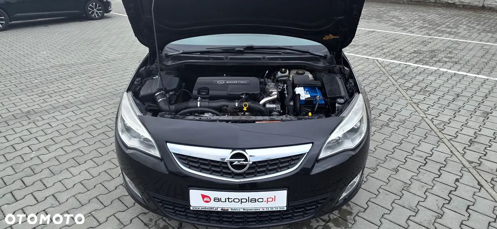 Opel Astra 1.7 CDTI DPF 150 Jahre - 19