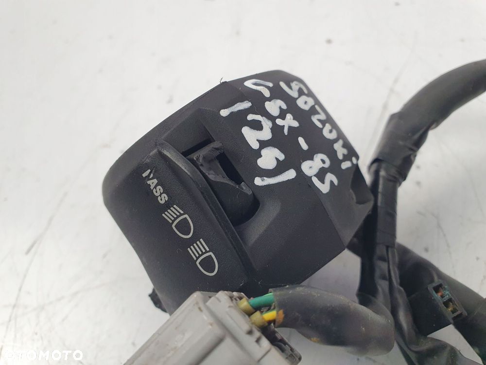 LEWY PRZEŁĄCZNIK WŁĄCZNIK Suzuki GSX-8S 2023+ panel świateł uszkodzony - 12