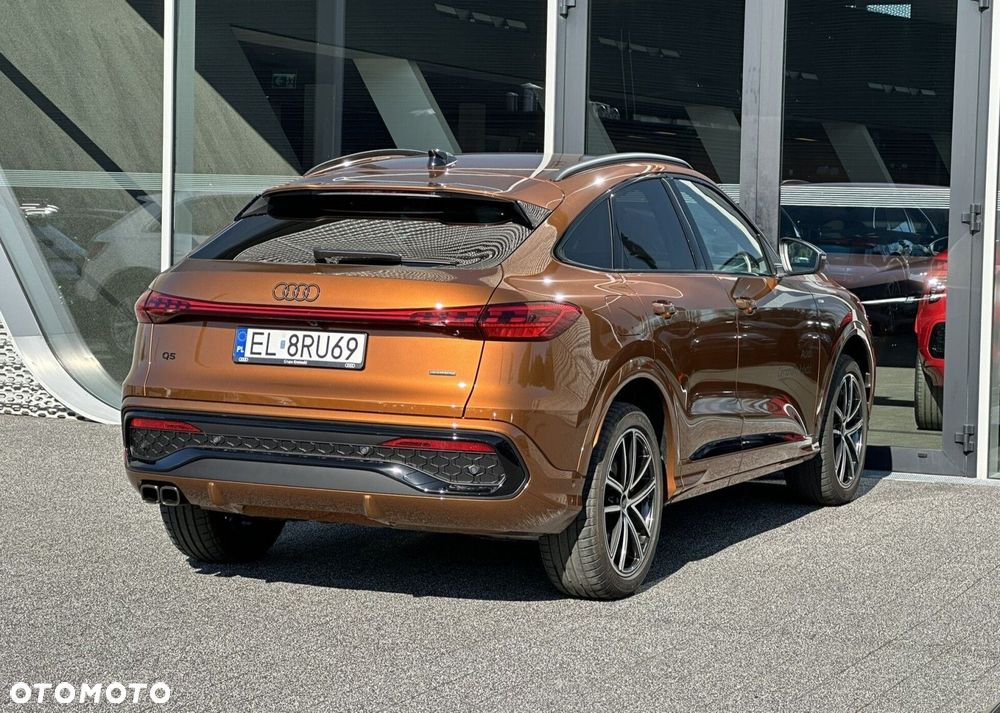 Audi Q5 Sportback - 7