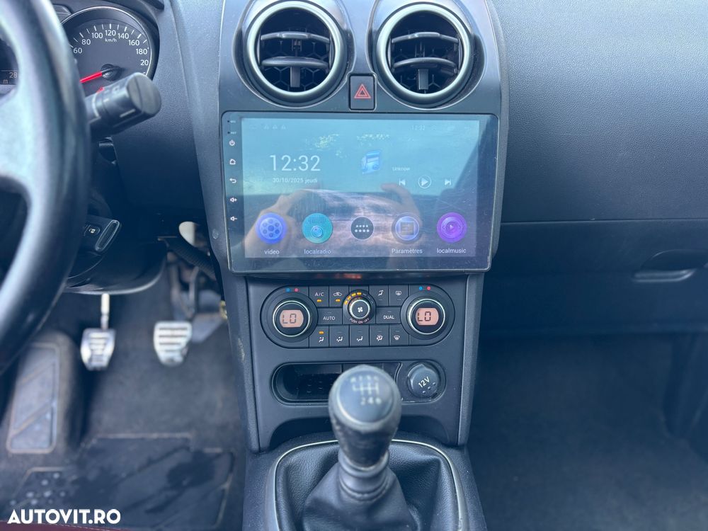 Nissan Qashqai 1.5 dCi DPF acenta - 14