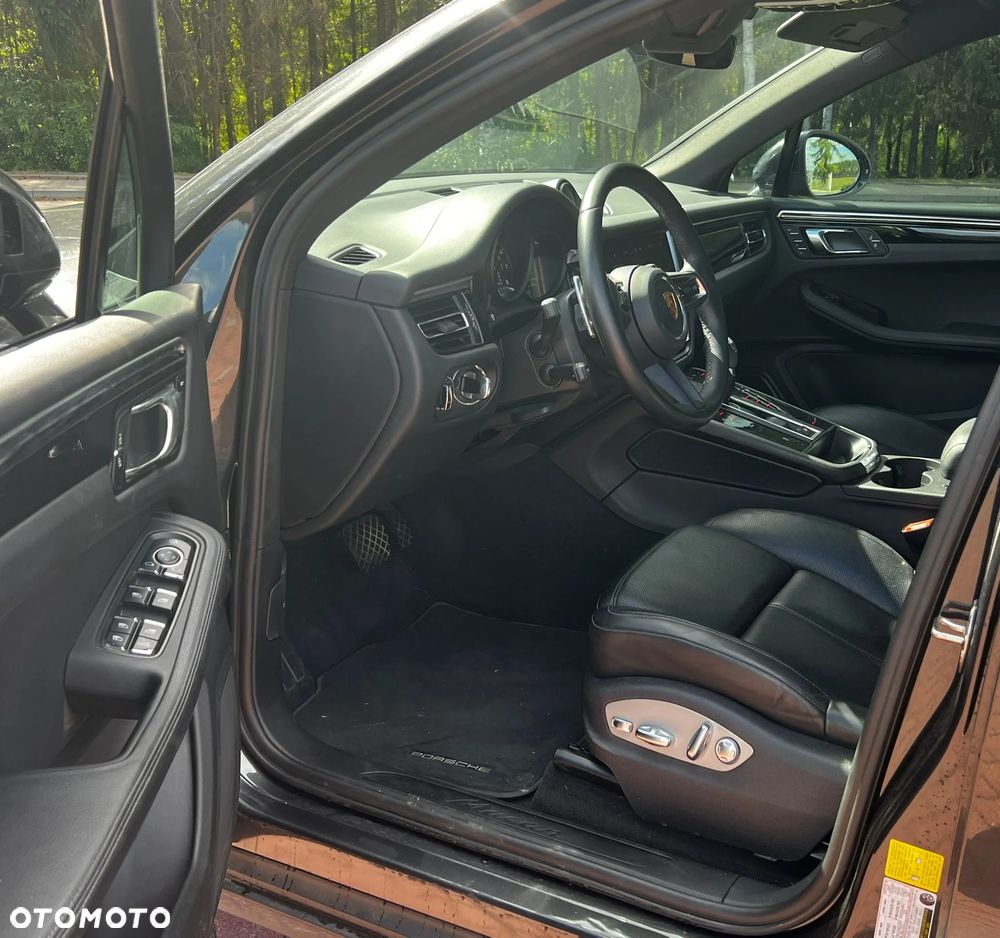 Porsche Macan - 3
