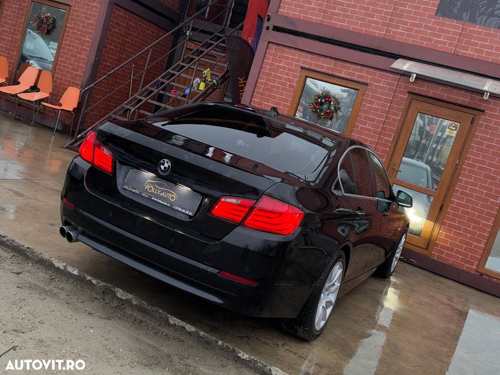 BMW Seria 5 - 32