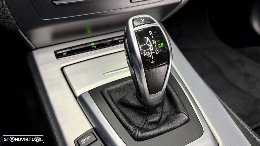 BMW Z4 35 is Auto - 51