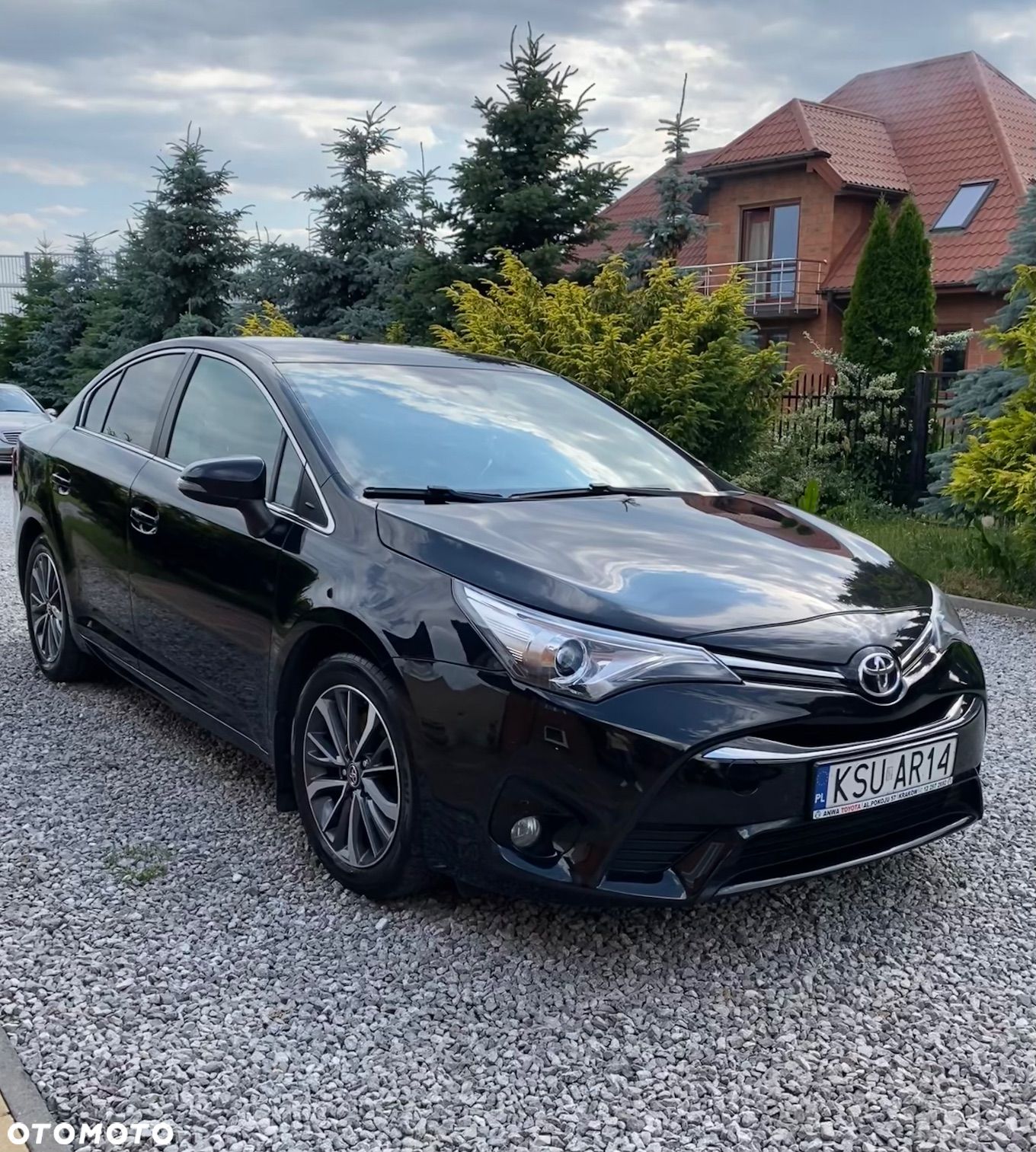 Toyota Avensis 2.0 D-4D Prestige - 1