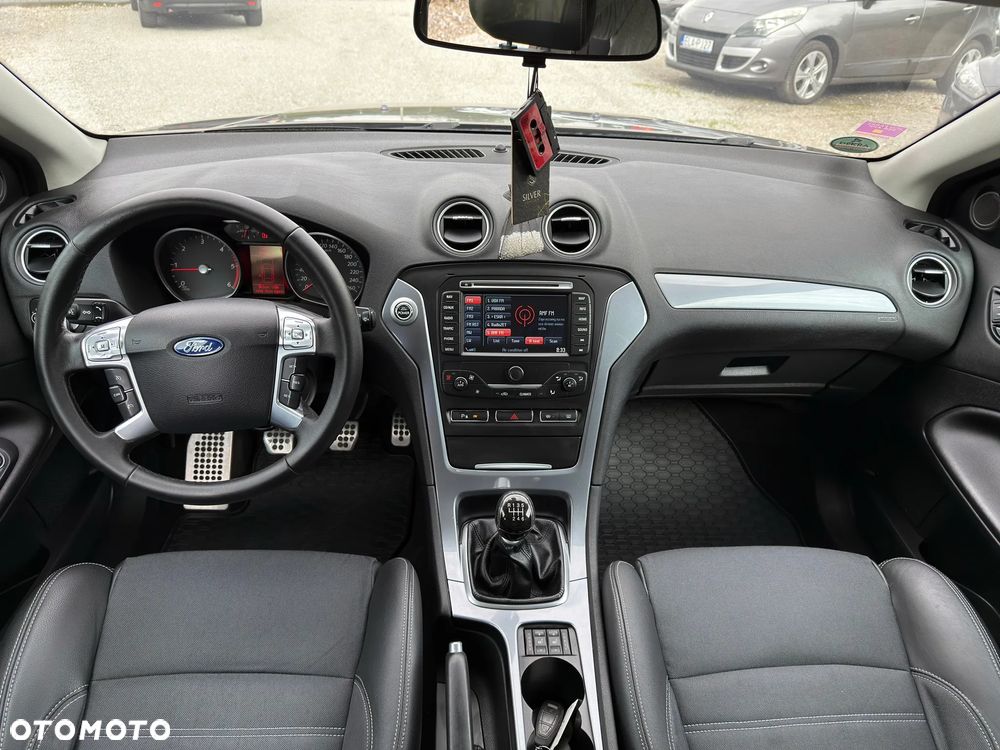 Ford Mondeo 2.0 TDCi Champions Edition - 23