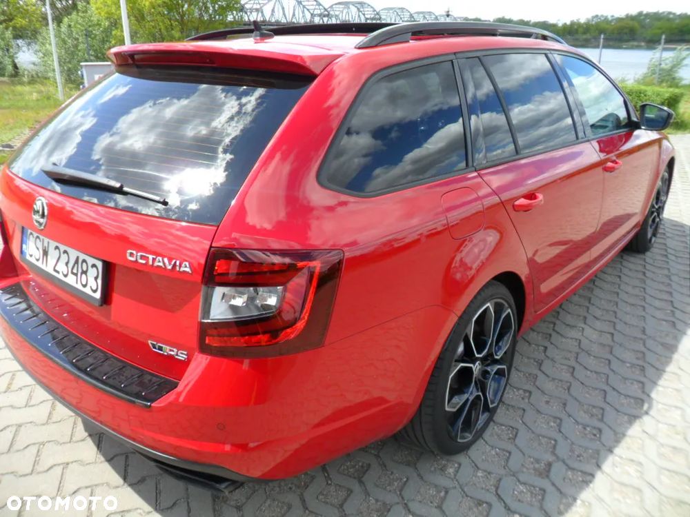 Skoda Octavia 2.0 TSI RS 245 DSG - 5