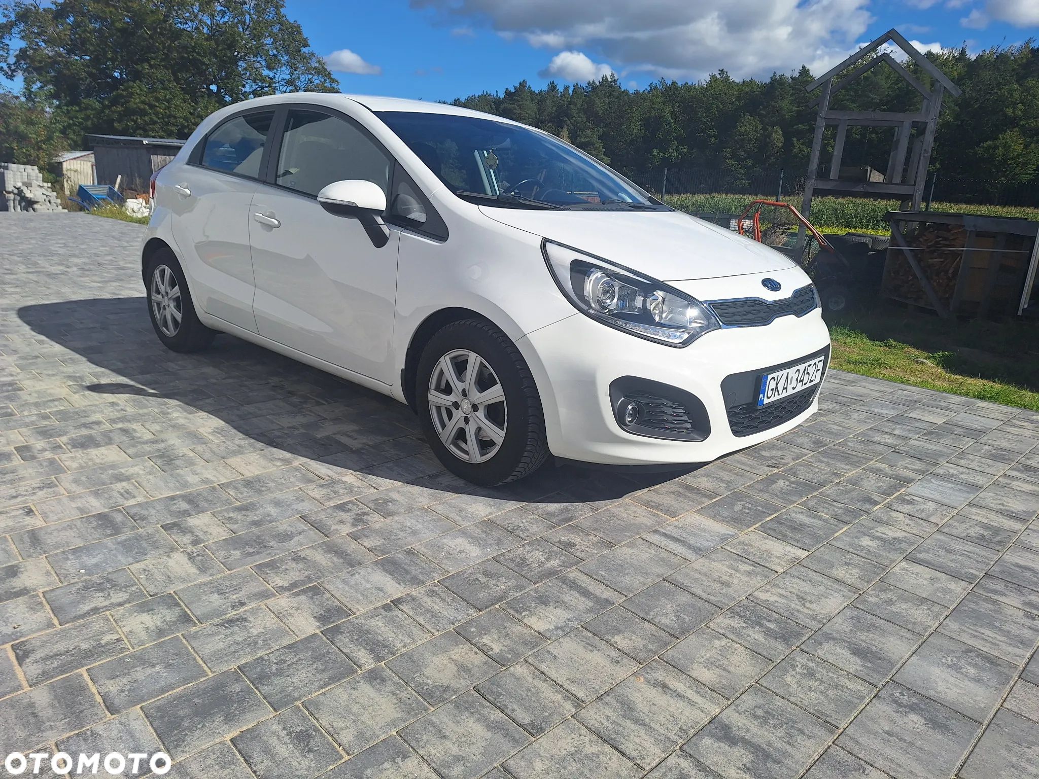 Kia Rio - 1
