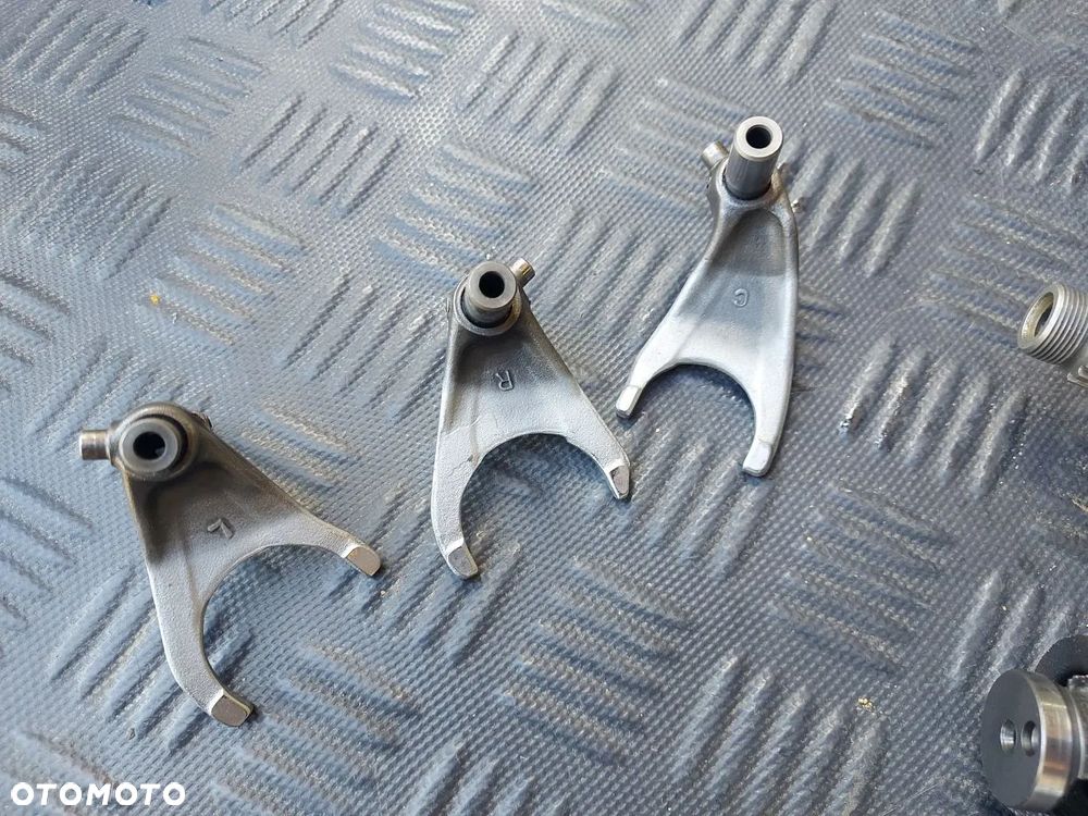 YAMAHA YZ-F 250 YZF YZ WR SKRZYNIA BIEGÓW WODZIKI WYBIERAK WAŁKI KPL - 12