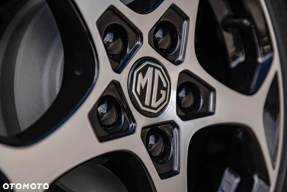 MG MG3 - 15