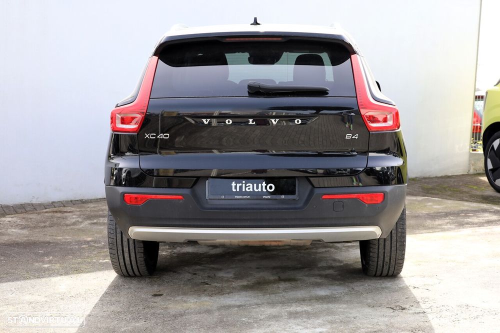 Volvo XC 40 2.0 B4 Inscription - 3