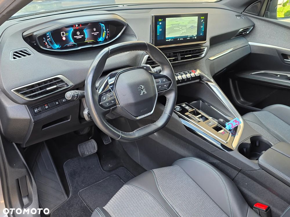 Peugeot 3008 1.6 PureTech Hybrid4 PHEV Allure S&S EAT8 - 22