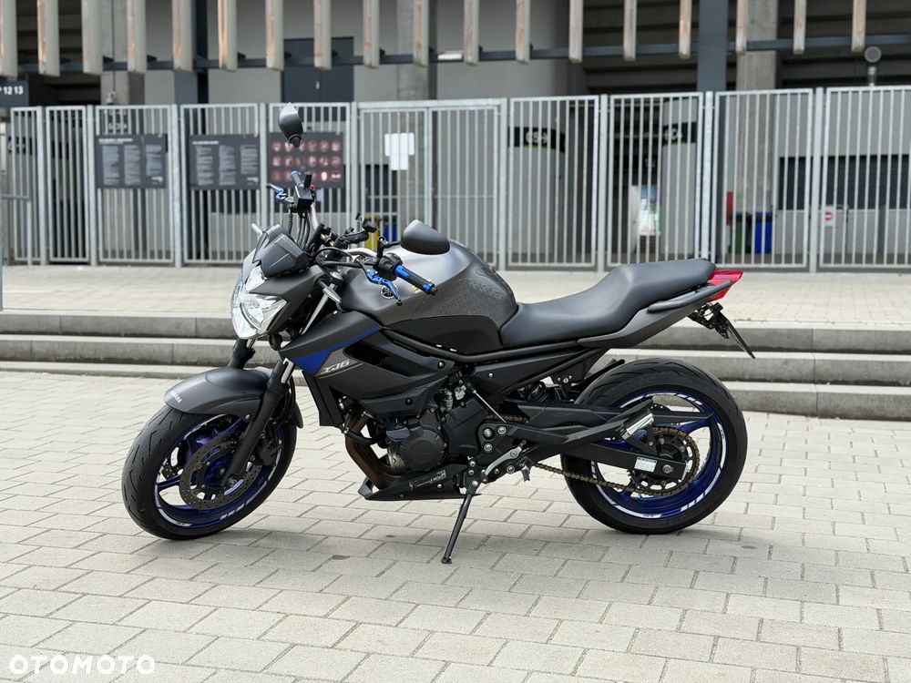 Yamaha XJ - 6