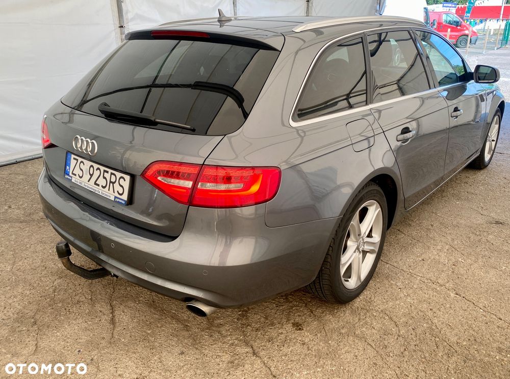 Audi A4 Avant - 14