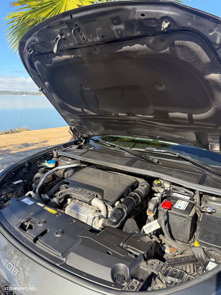 Peugeot 408 1.2 PureTech Allure Pack EAT8 - 20