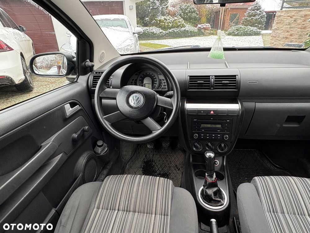 Volkswagen Fox 1.2 Fresh - 13