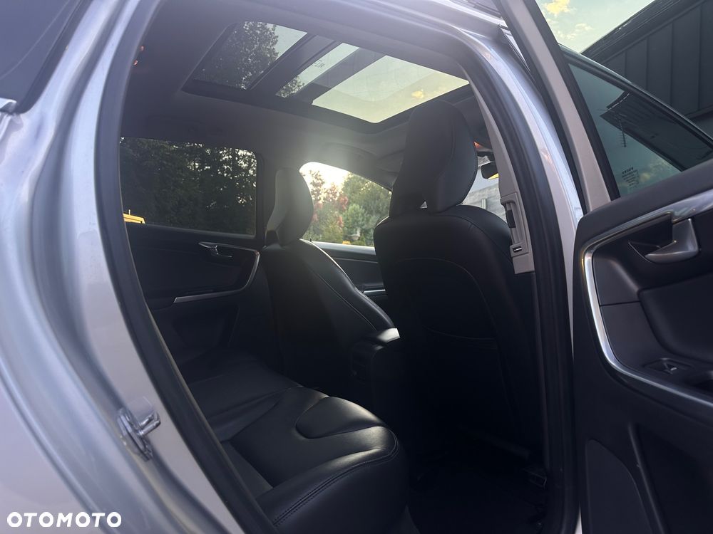 Volvo XC 60 T6 AWD Summum - 25