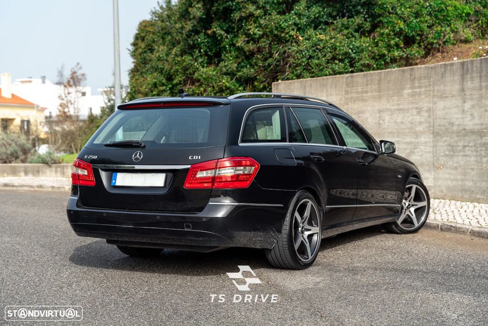 Mercedes-Benz E 250 CDi Avantgarde BE Auto. - 2