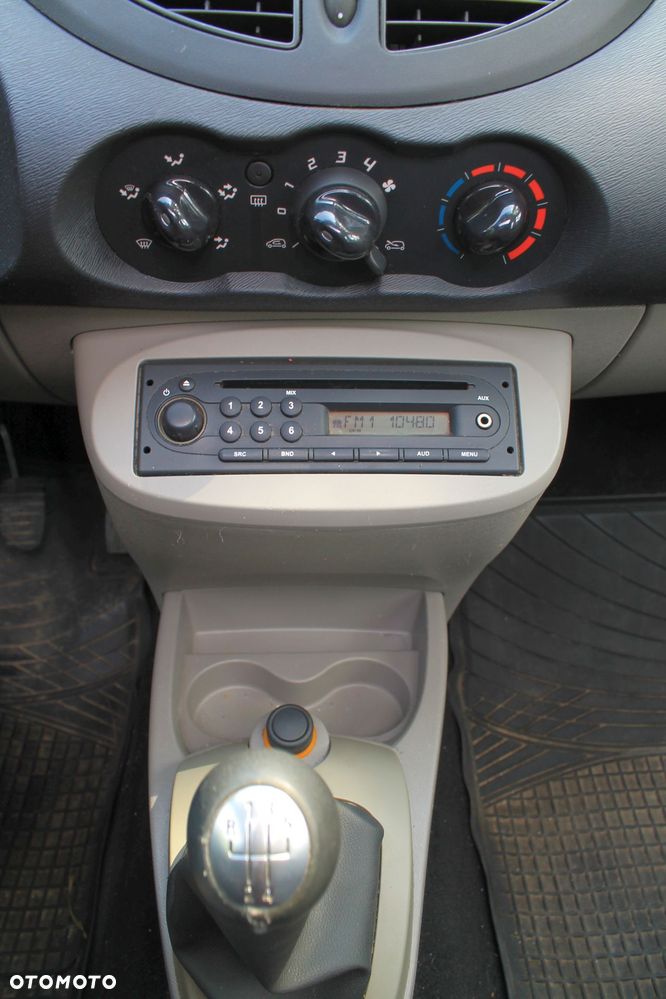 Renault Twingo 1.2 16V Night & Day - 23