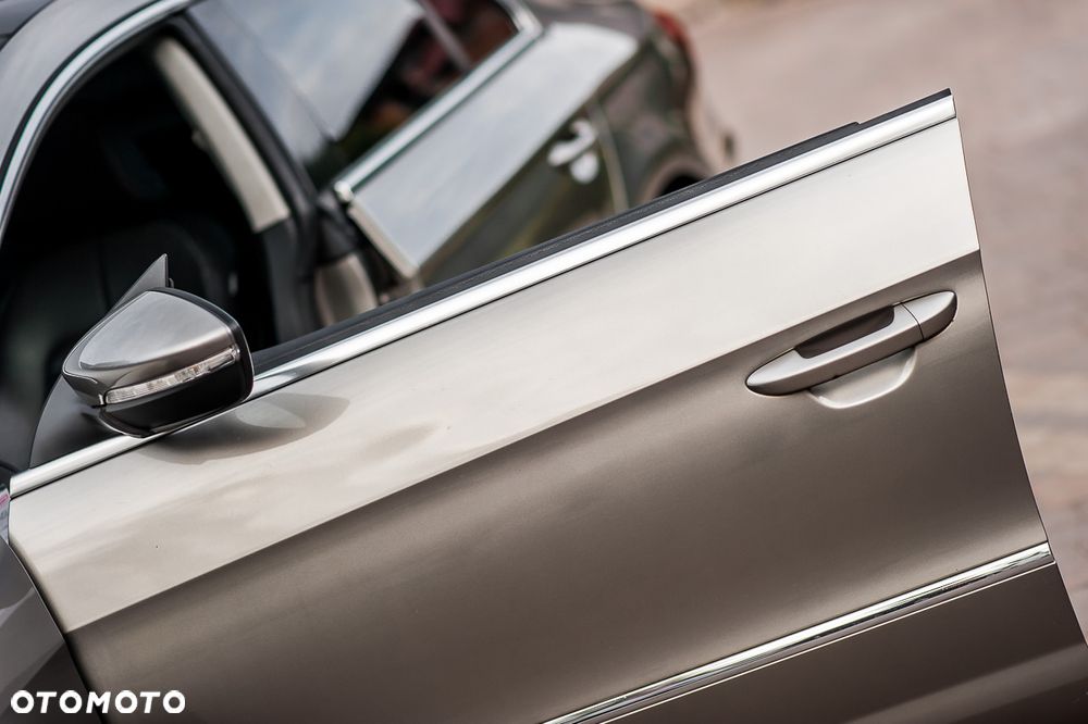 Volkswagen Passat CC - 14