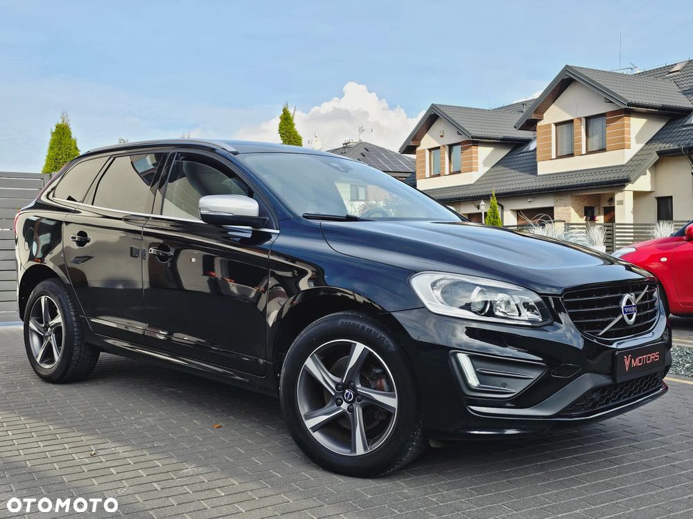 Volvo XC 60 D3 Drive-E R-Design Momentum - 25