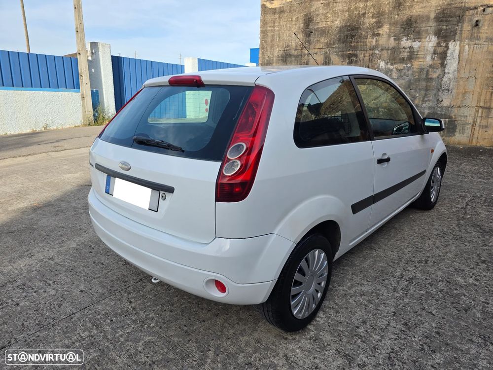 Ford FIESTA 1.4TDCI BOM ESTADO ACEITO RETOMA - 3