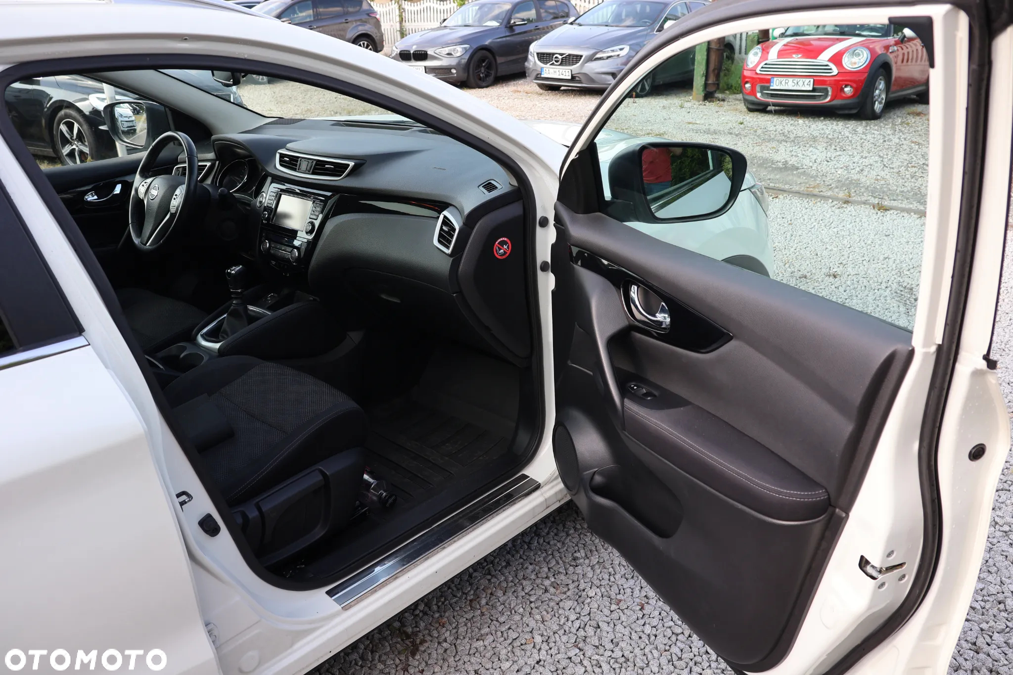 Nissan Qashqai 1.6 DCi N-Tec EU6 - 10