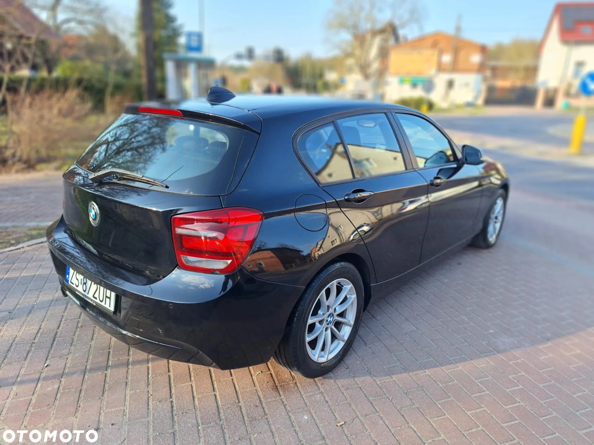 BMW Seria 1 116d DPF - 12