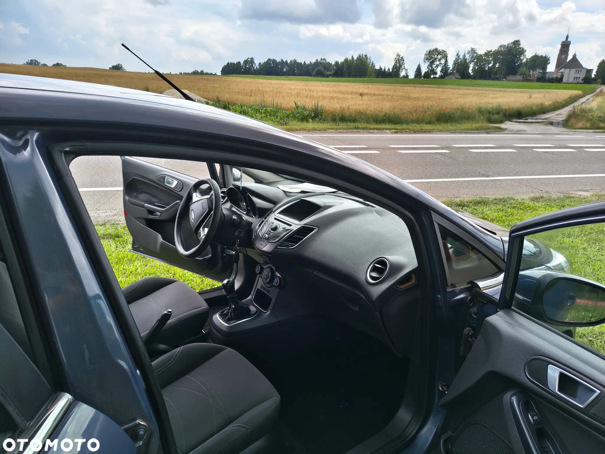 Ford Fiesta 1.25 Ambiente - 23