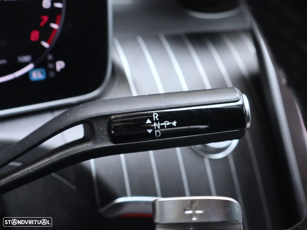 Mercedes-Benz C 300 e T 9G-TRONIC AMG Line - 15