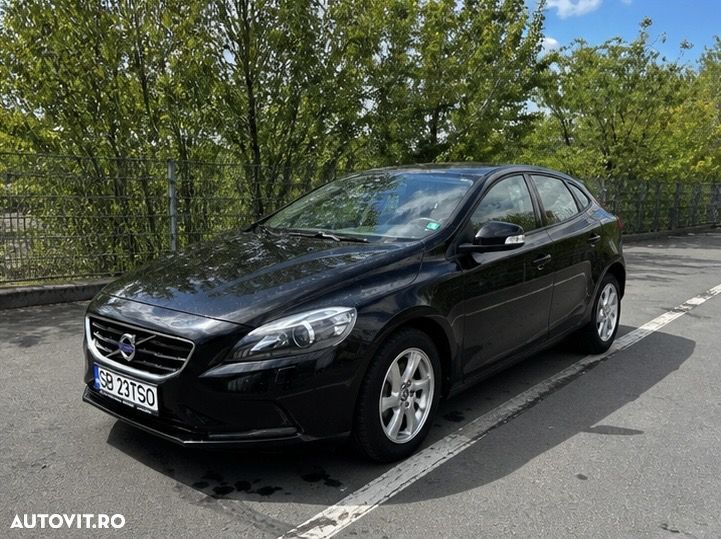 Volvo V40 D3 Basic - 1