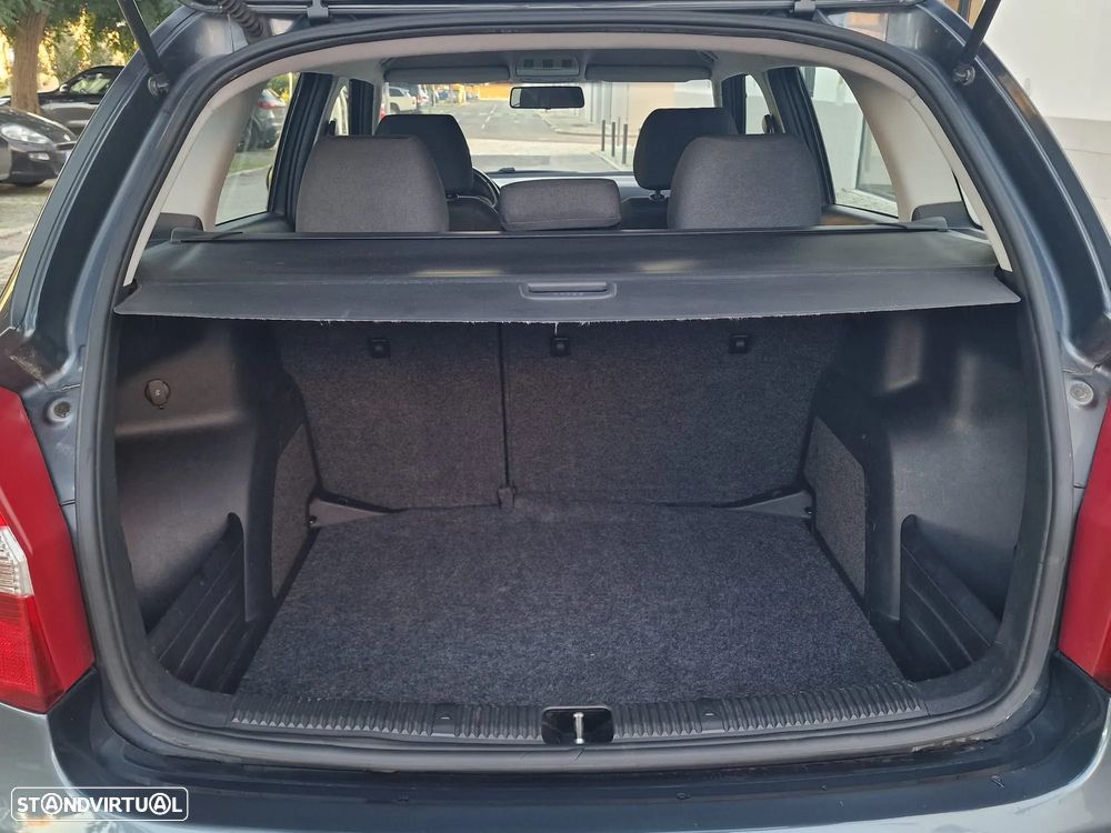 Skoda Fabia Break 1.4 TDi Ambiente - 23