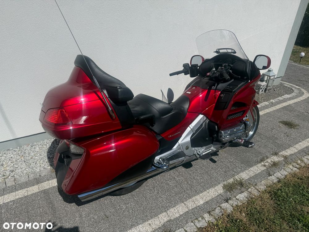 Honda GL - 9