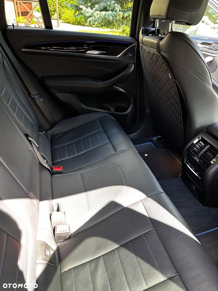 BMW X4 xM40d - 14