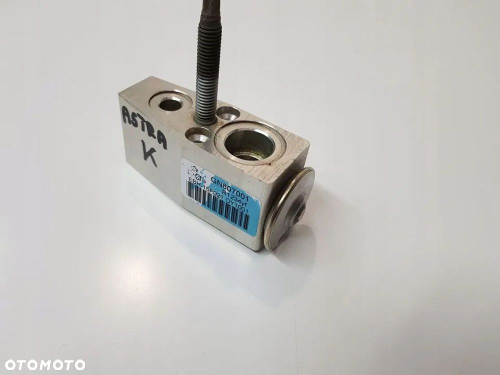 ZAWÓR ROZPRĘŻNY KLIMATYZACJI OPEL ASTRA K V 1.6 - 2