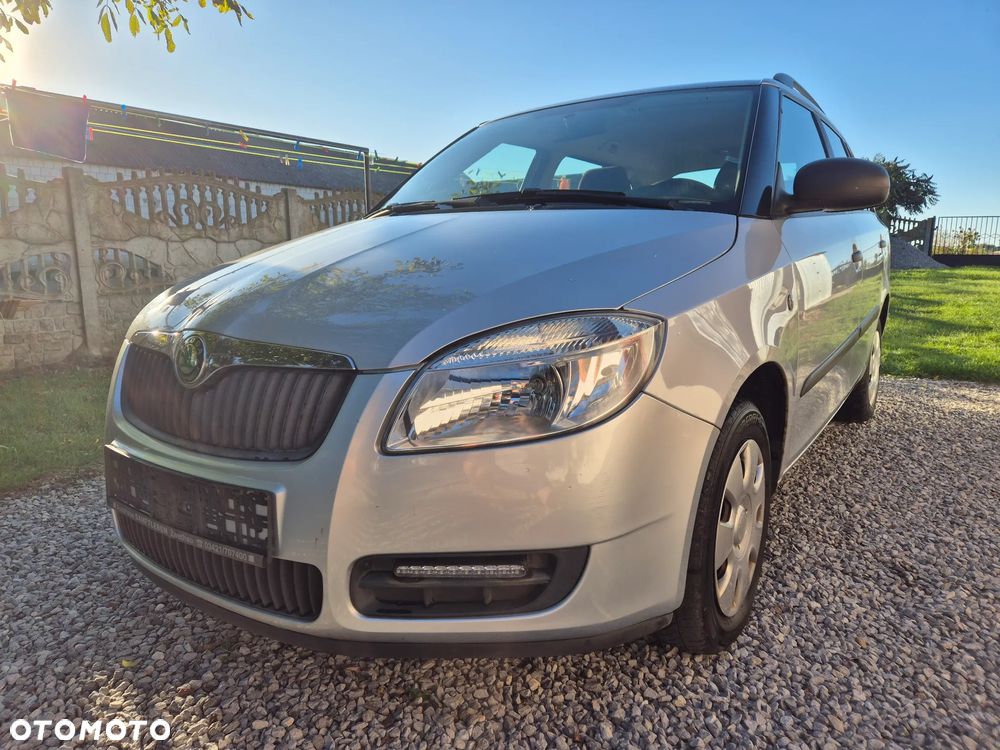 Skoda Fabia 1.2 HTP Combi Classic - 22