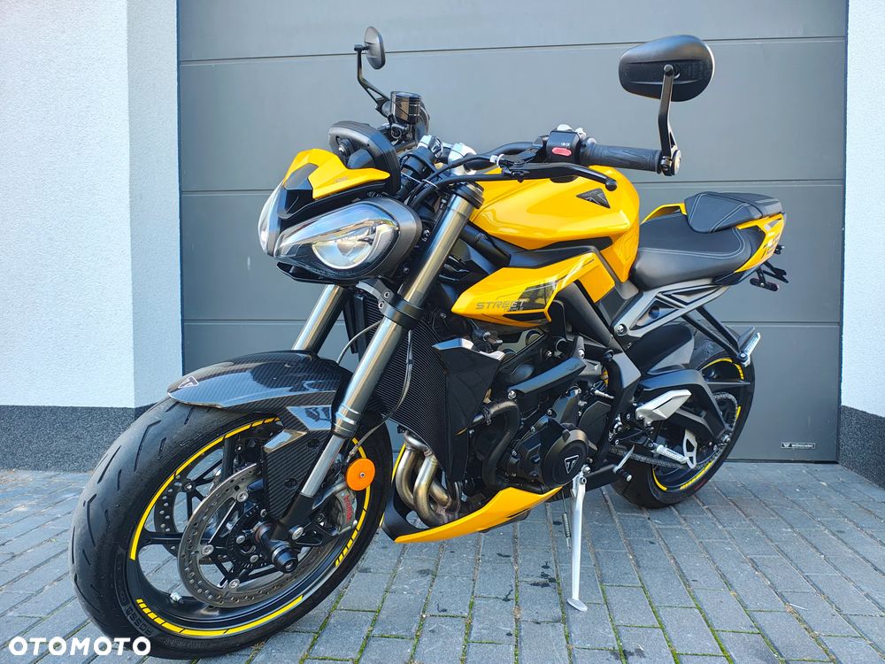 Triumph Street Triple