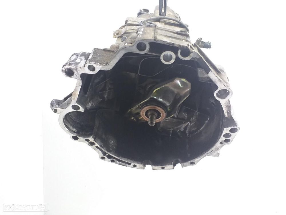 CAIXA DE VELOCIDADES VOLKSWAGEN PASSAT REF. EHV - 1