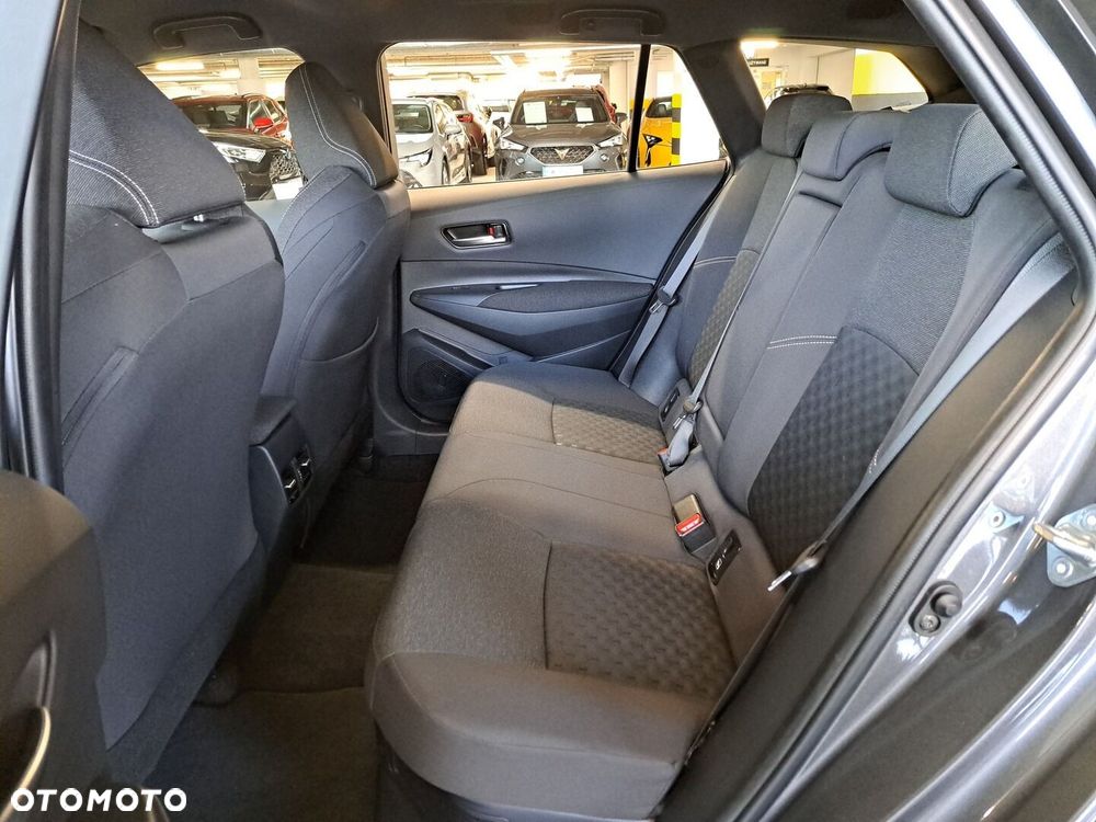 Toyota Corolla 1.8 Hybrid Comfort - 13