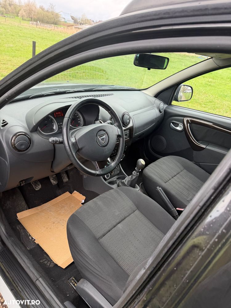 Dacia Duster dCi 110 FAP 4x4 Destination - 9