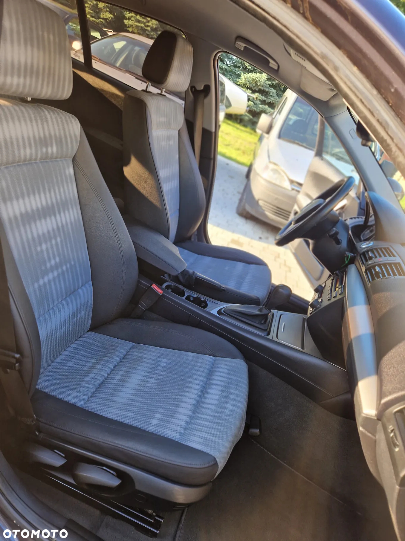 BMW Seria 1 120i - 21