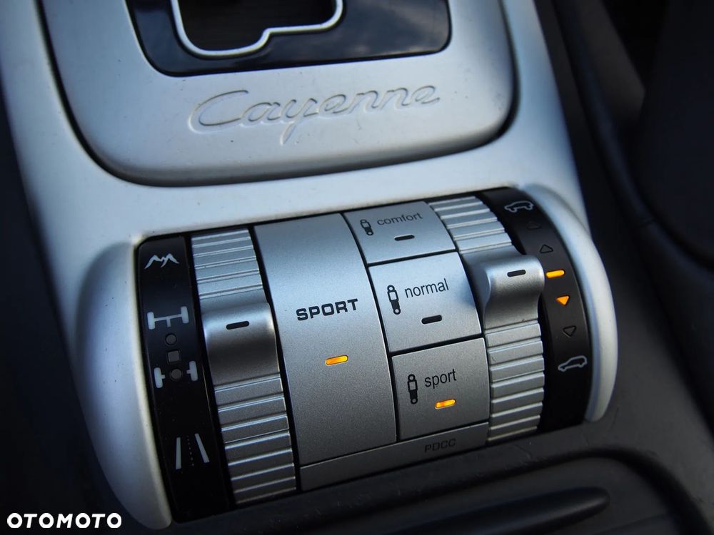 Porsche Cayenne Turbo - 22